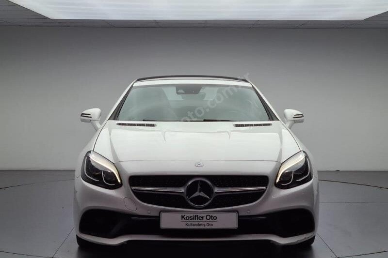 Mercedes - Benz SLC 2016