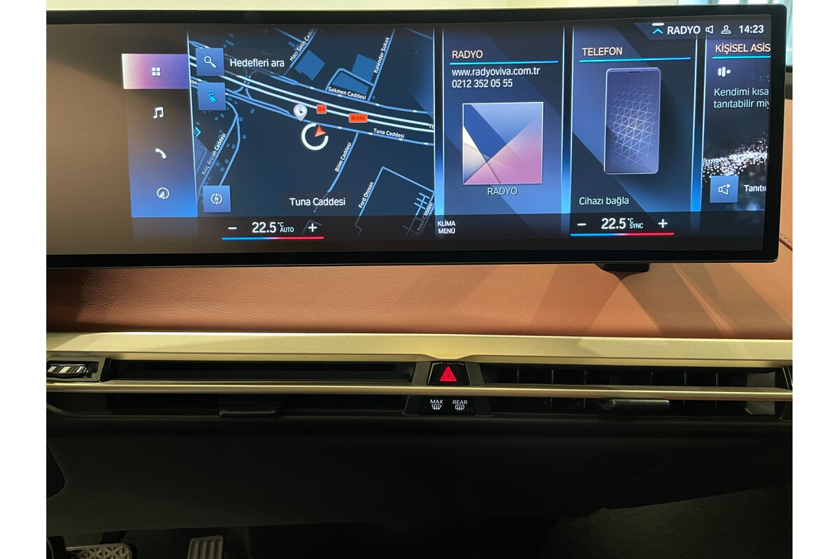BMW iX 2022
