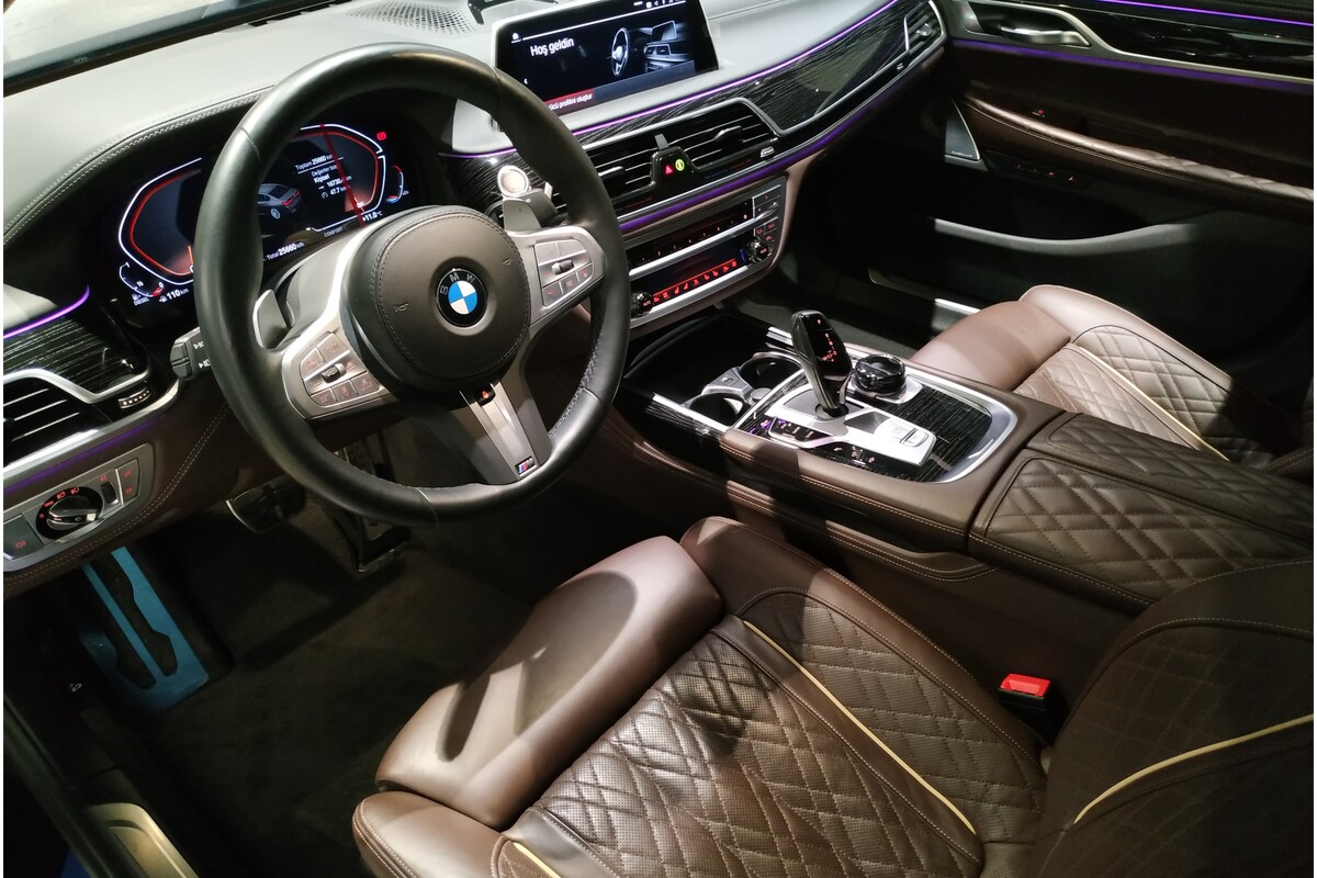 BMW 7 Serisi 2022