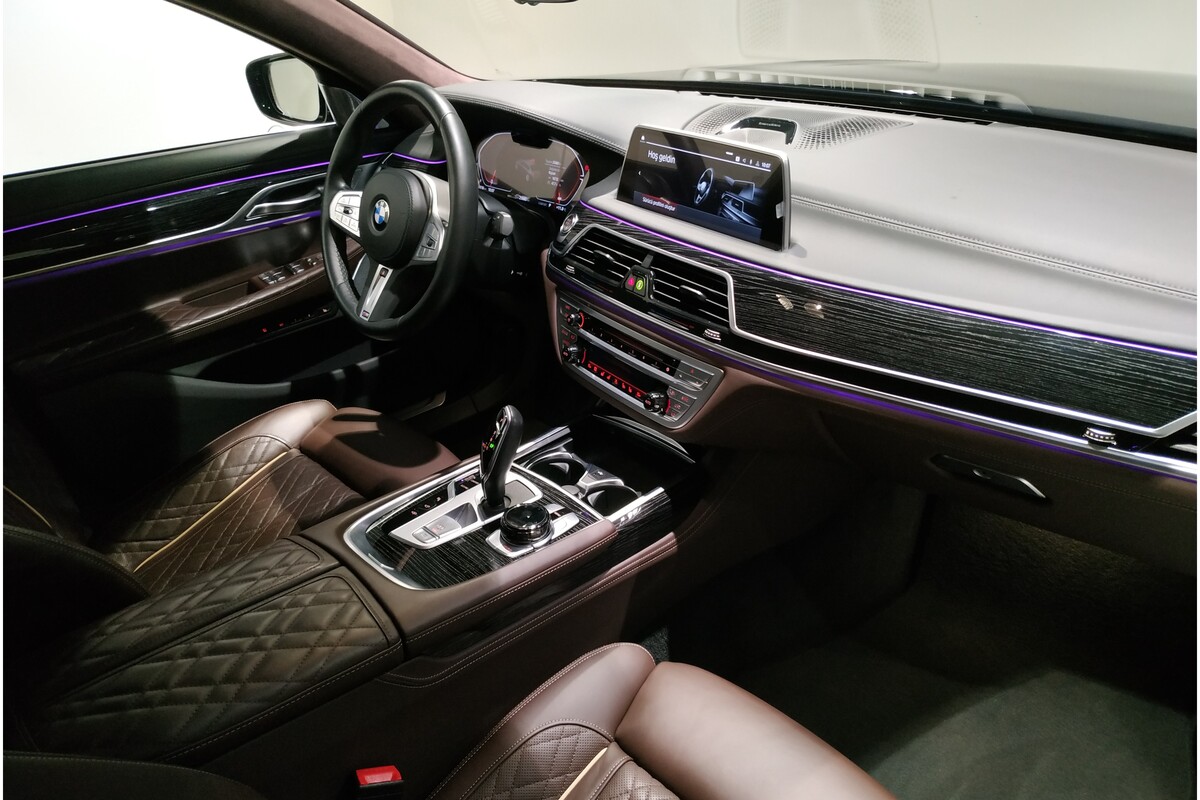 BMW 7 Serisi 2022