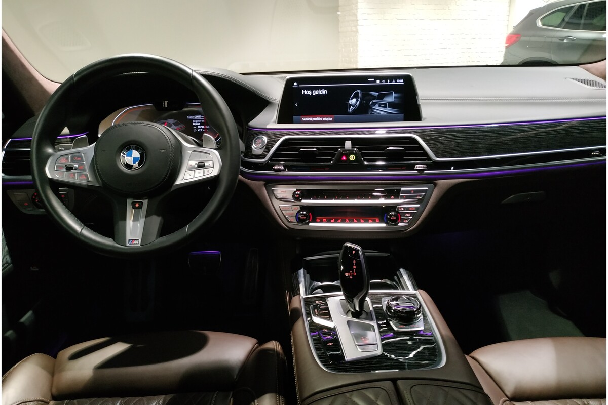 BMW 7 Serisi 2022