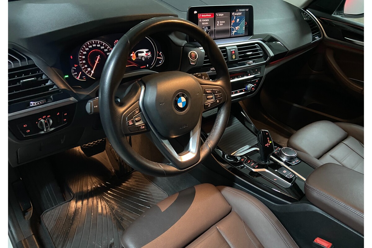 BMW X3 2019