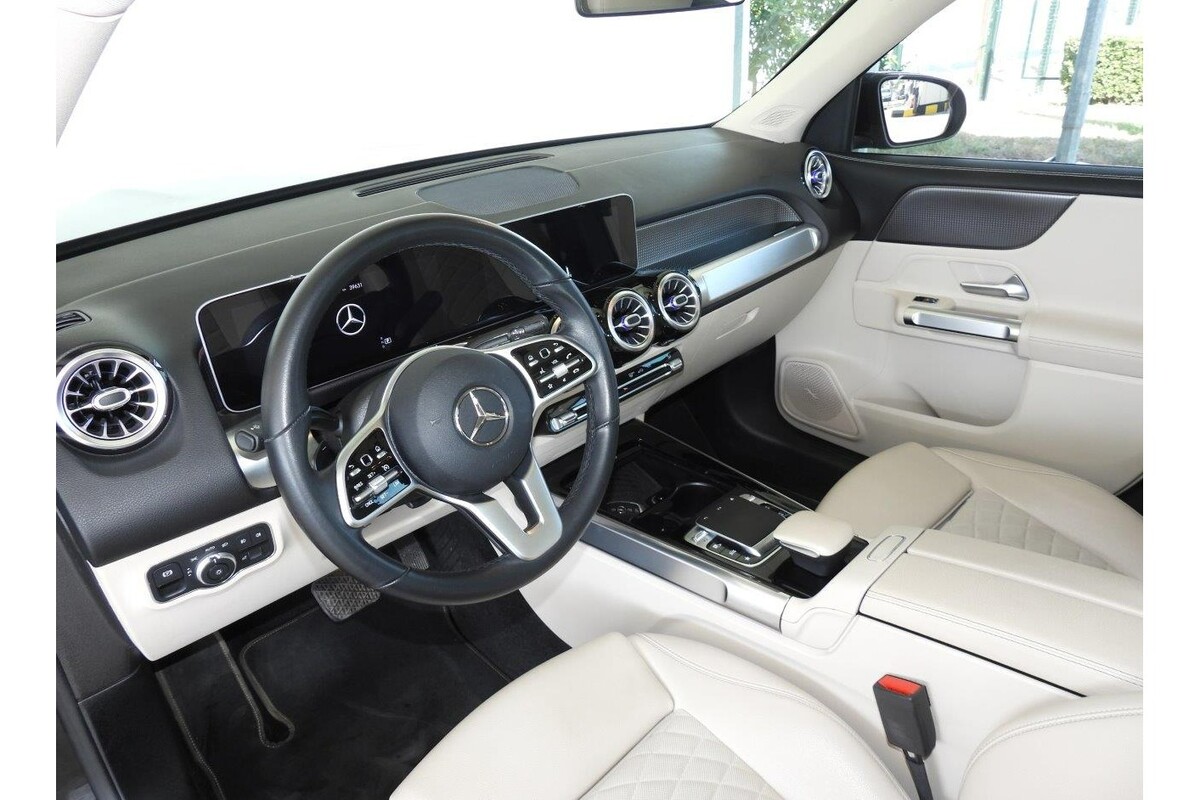 Mercedes - Benz GLB 2020