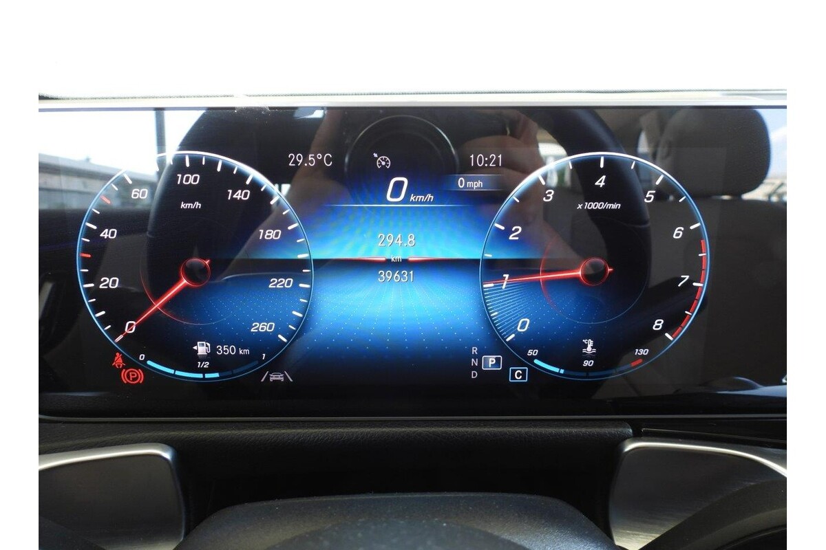Mercedes - Benz GLB 2020