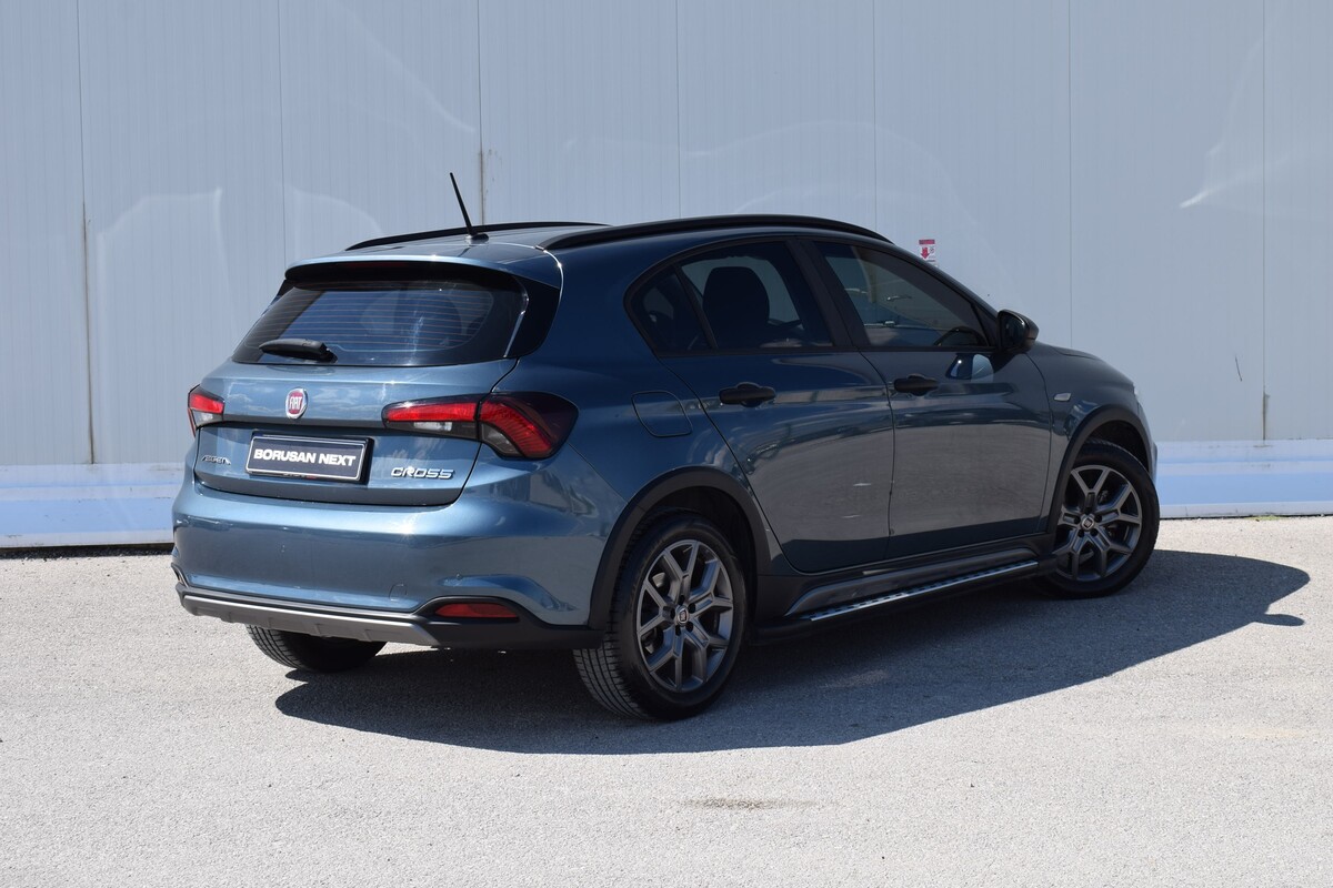 Fiat Egea Cross 2022