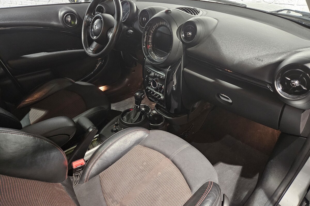 MINI Countryman 2015