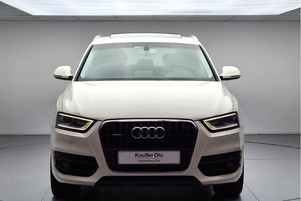 Audi Q3 2012