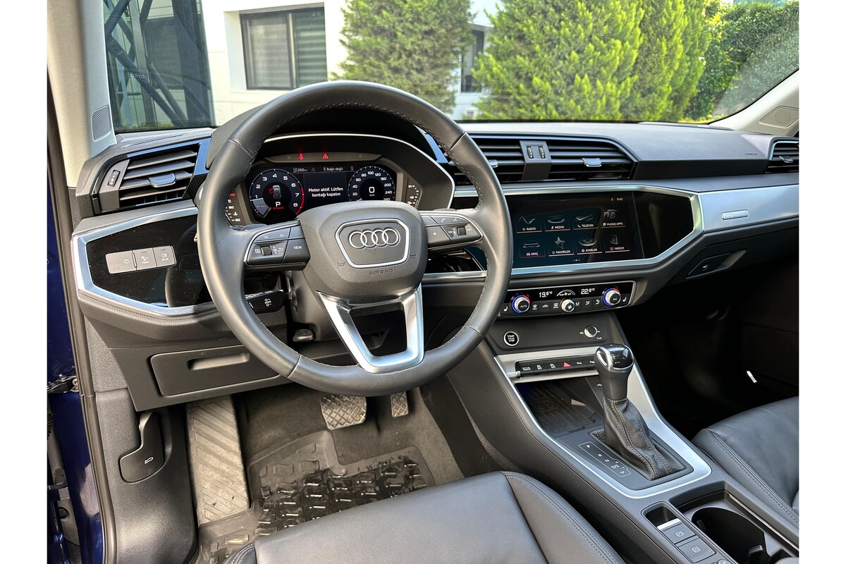 Audi Q3 2023