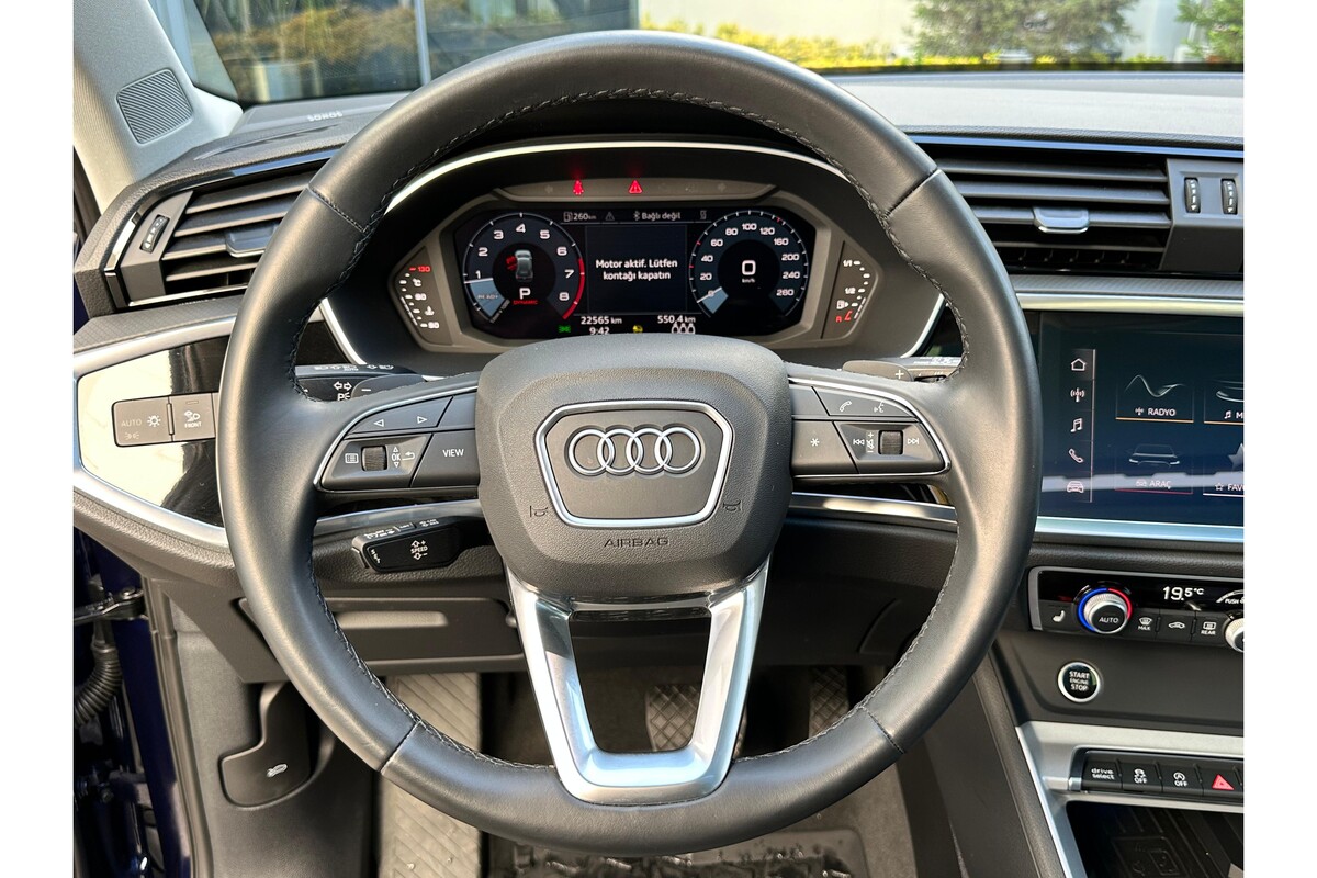 Audi Q3 2023