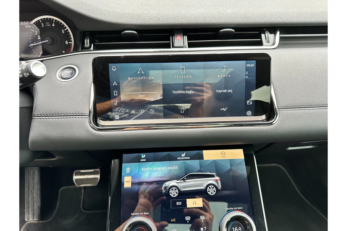 Range Rover Evoque 2023