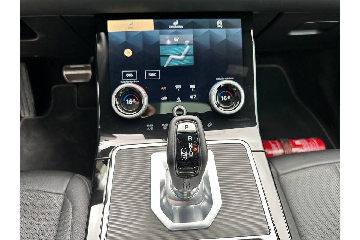 Range Rover Evoque 2023