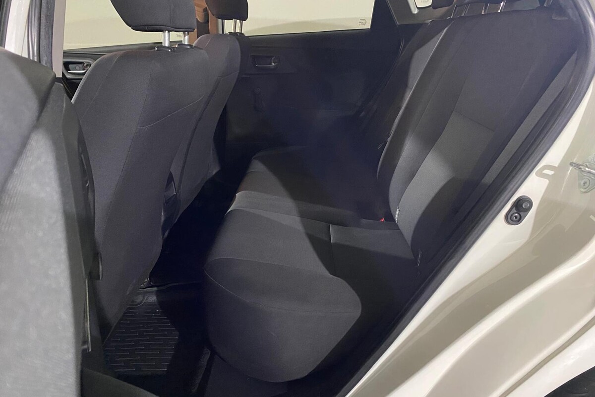 Toyota Auris 2016