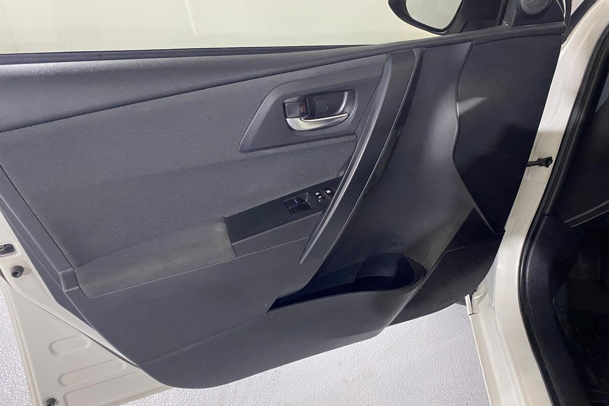 Toyota Auris 2016