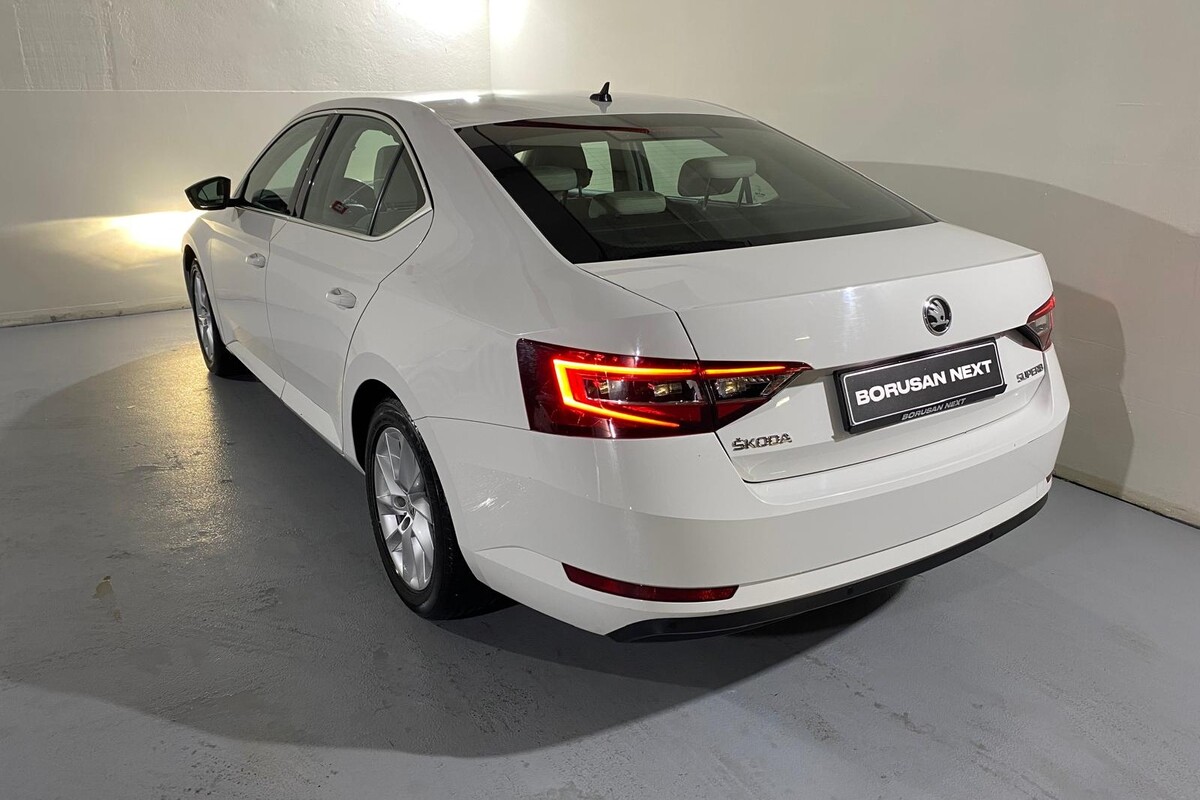 Skoda Superb 2017