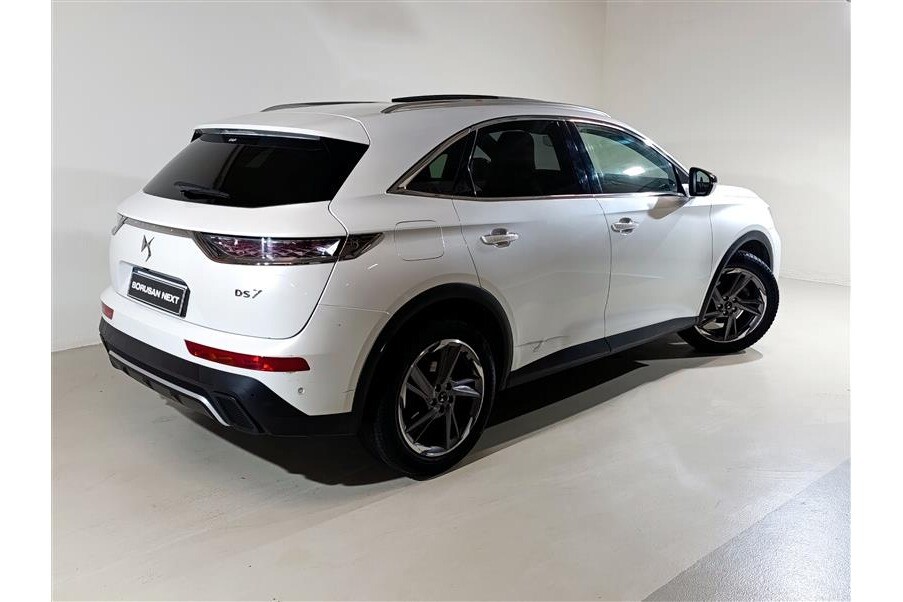 DS Automobiles DS 7 Crossback 2022