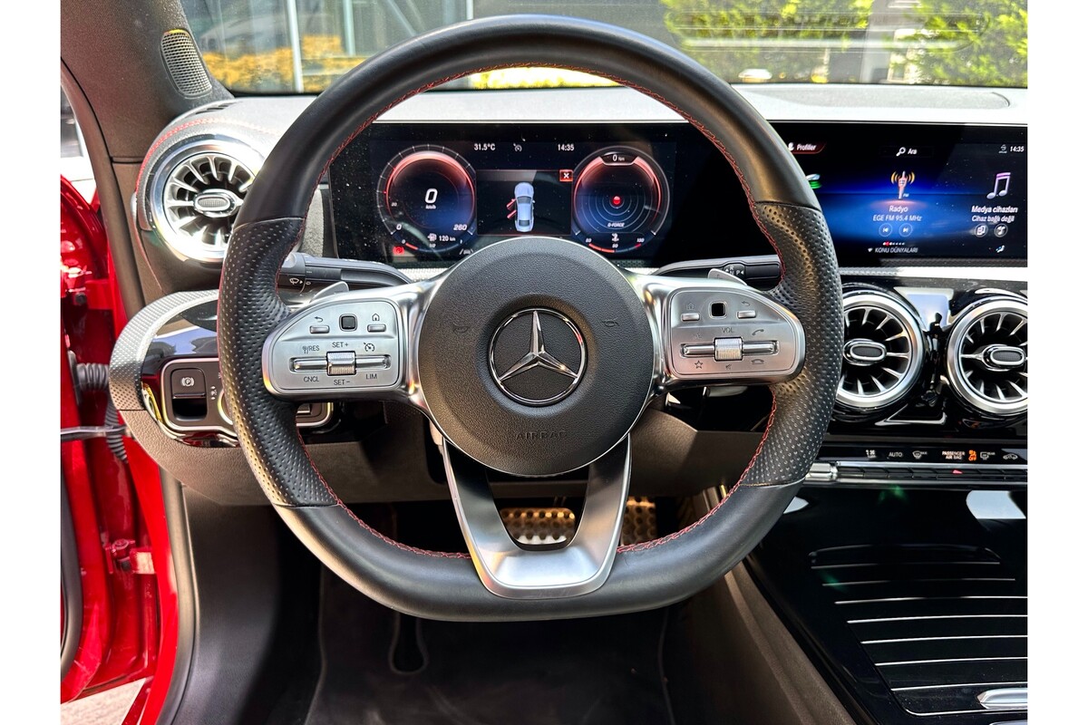 Mercedes - Benz CLA 2021