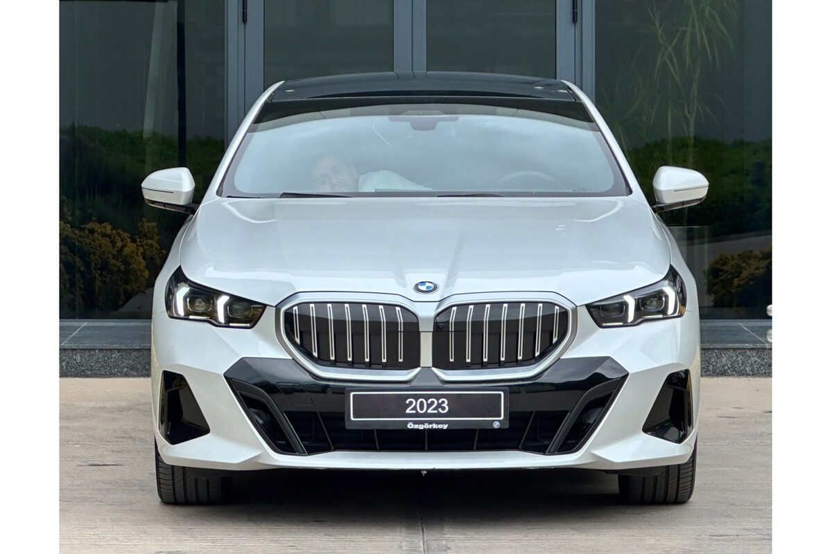 BMW 5 Serisi 2023