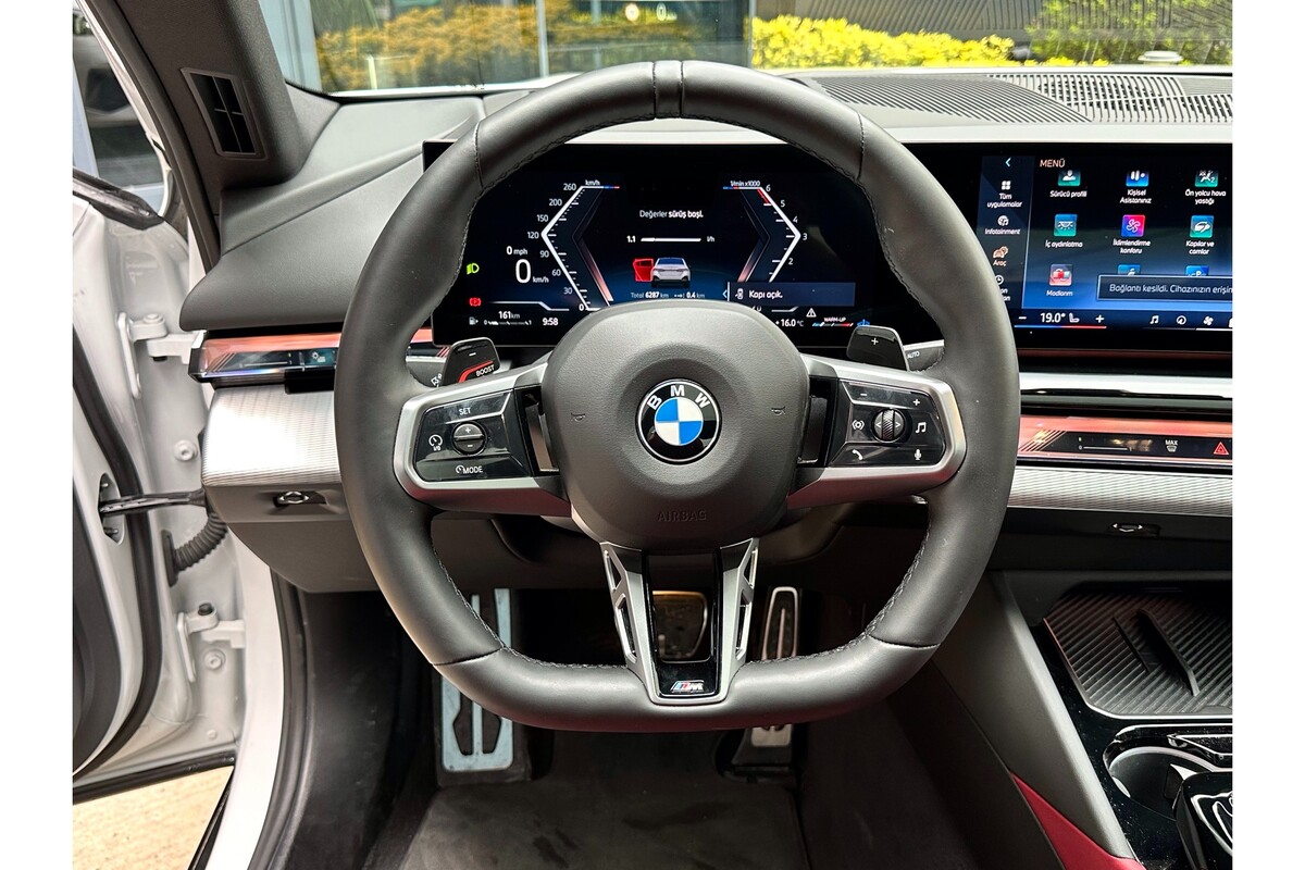BMW 5 Serisi 2023