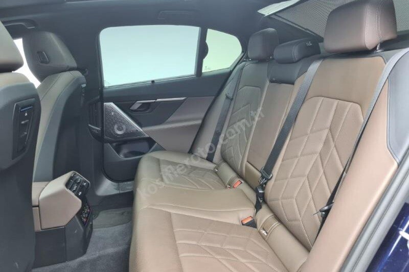BMW 5 Serisi 2023