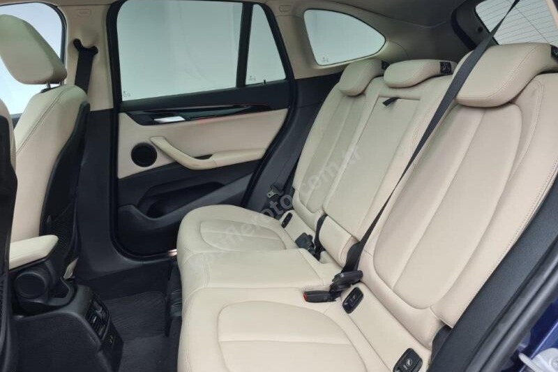 BMW X1 2021
