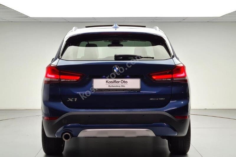 BMW X1 2021