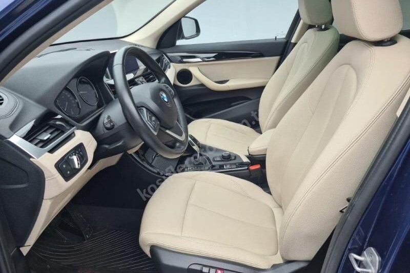 BMW X1 2021