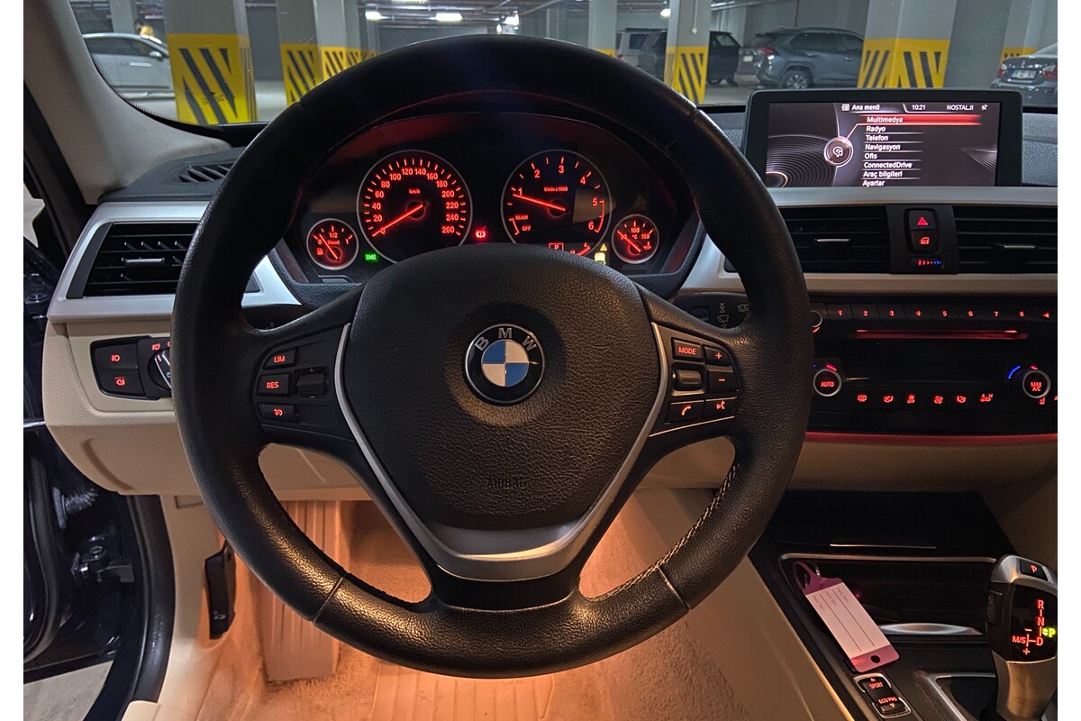 BMW 3 Serisi 2013