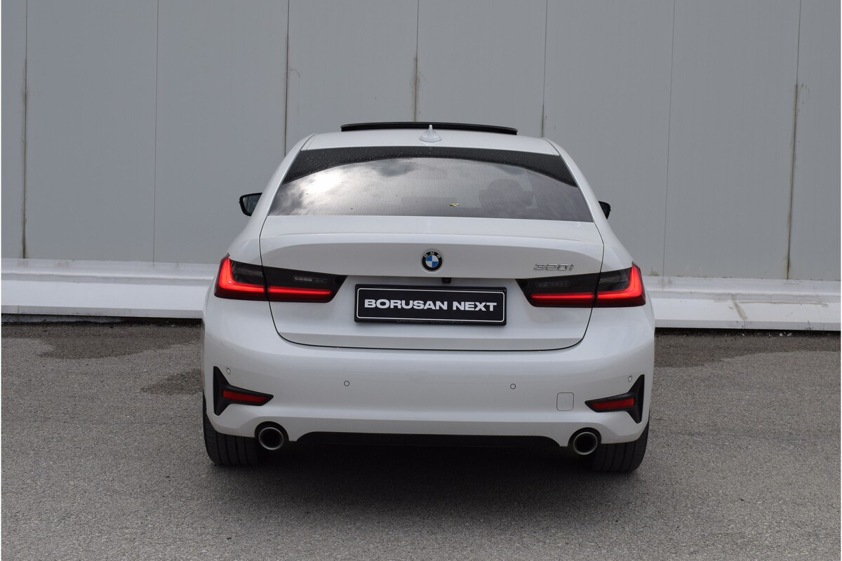 BMW 3 Serisi 2022
