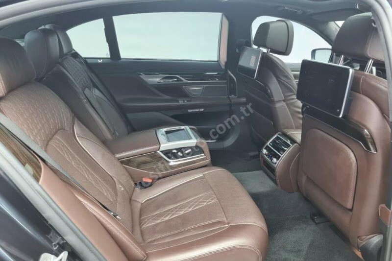 BMW 7 Serisi 2018