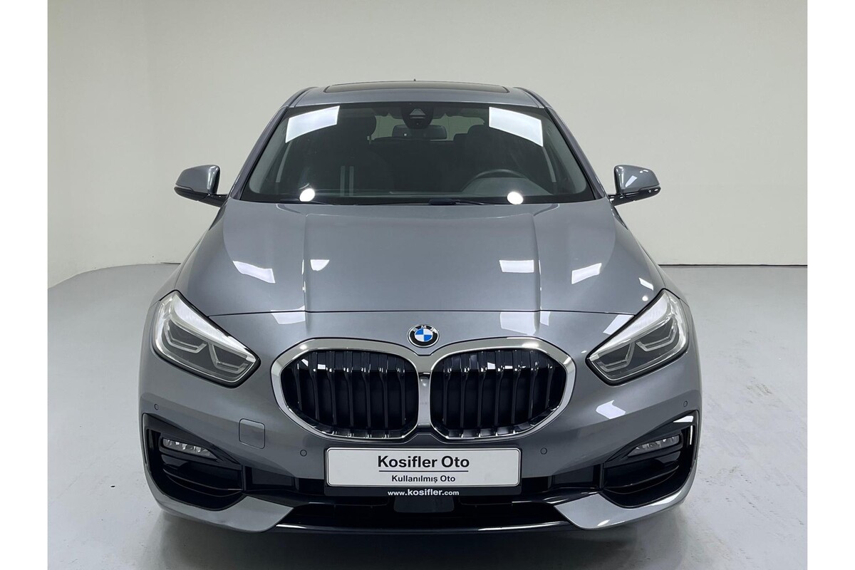 BMW 1 Serisi 2023