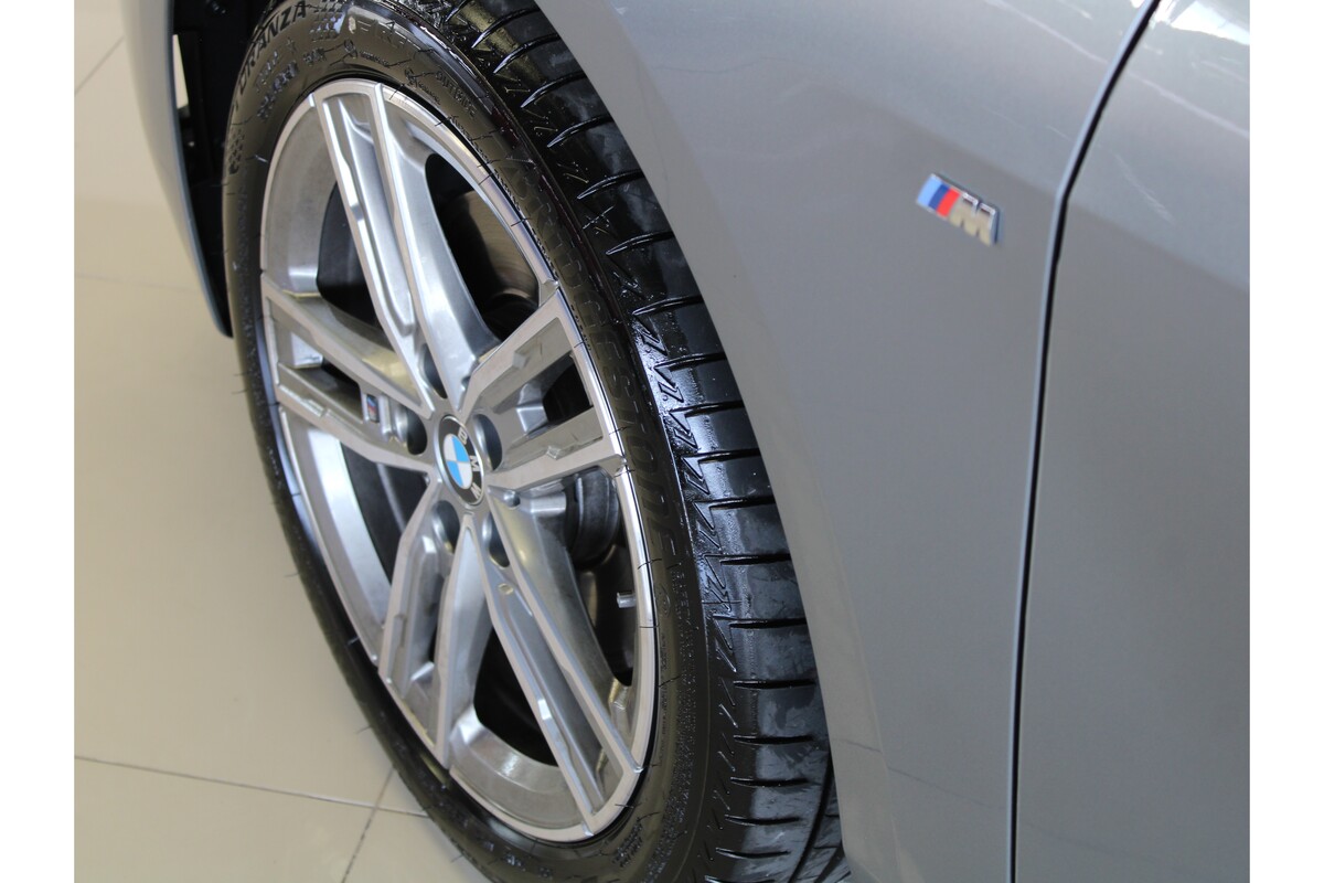 BMW 1 Serisi 2023