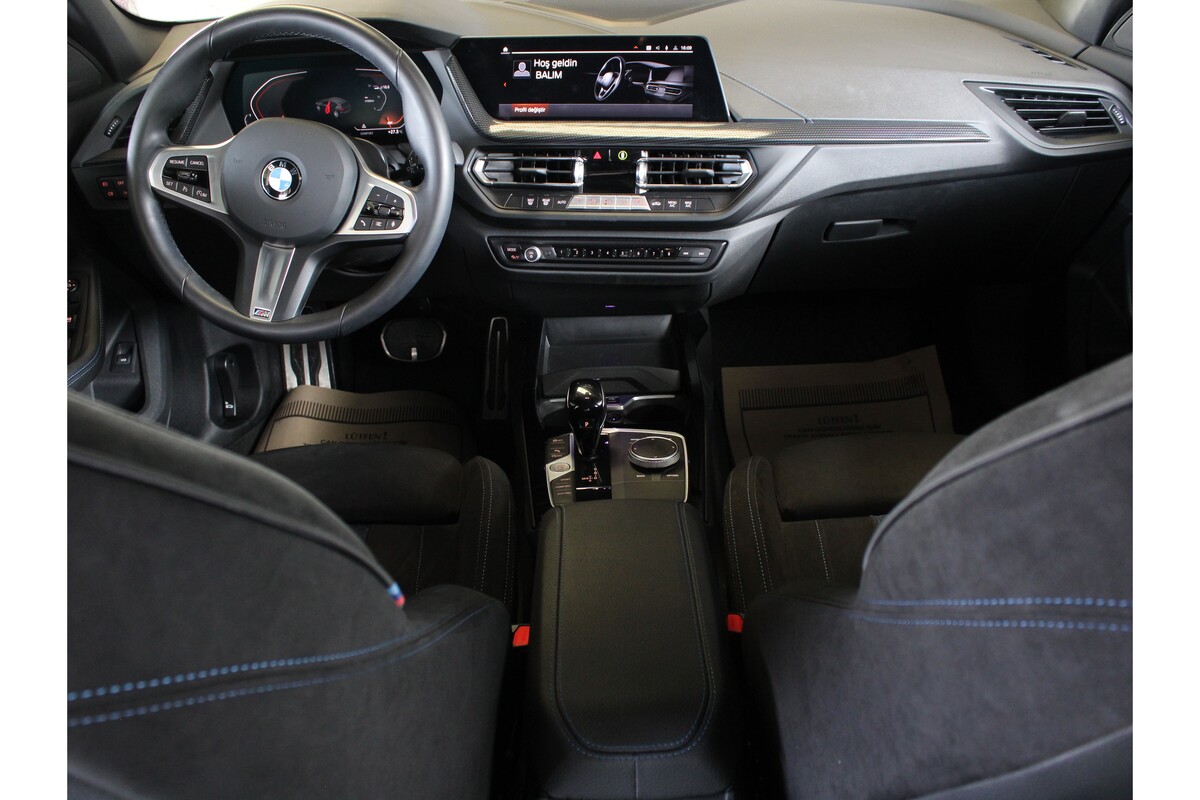BMW 1 Serisi 2023