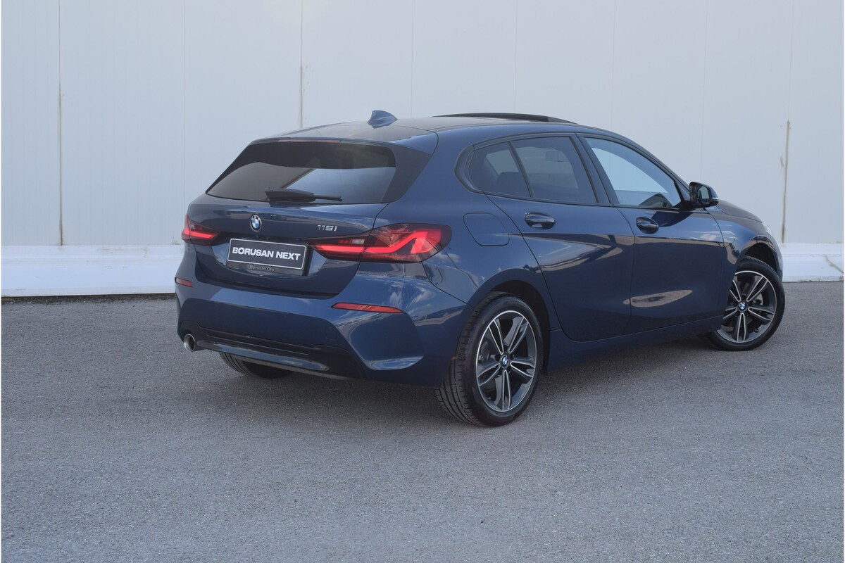 BMW 1 Serisi 2023