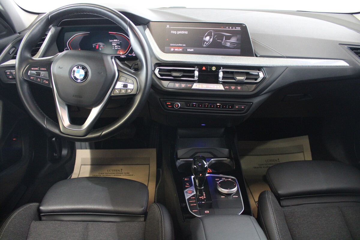 BMW 1 Serisi 2021