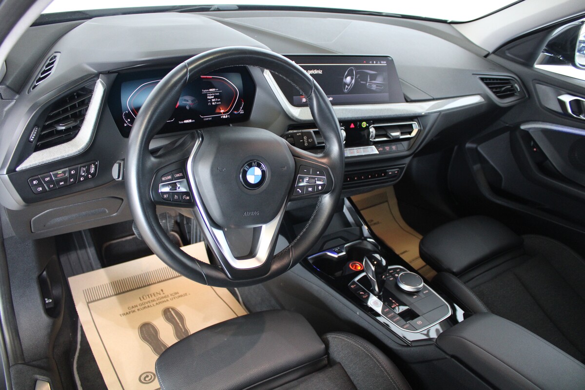 BMW 1 Serisi 2021