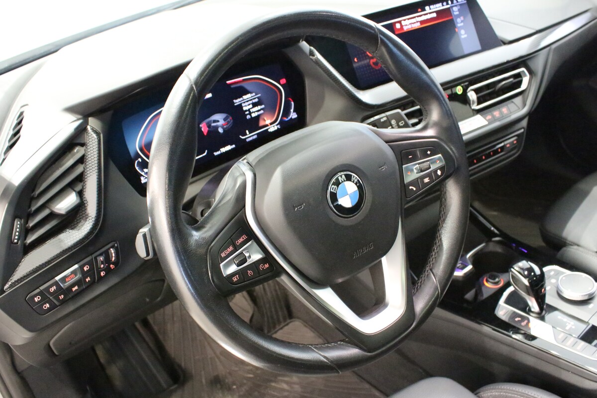 BMW 1 Serisi 2021