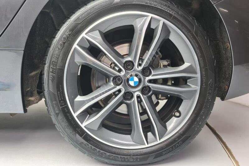 BMW 1 Serisi 2021