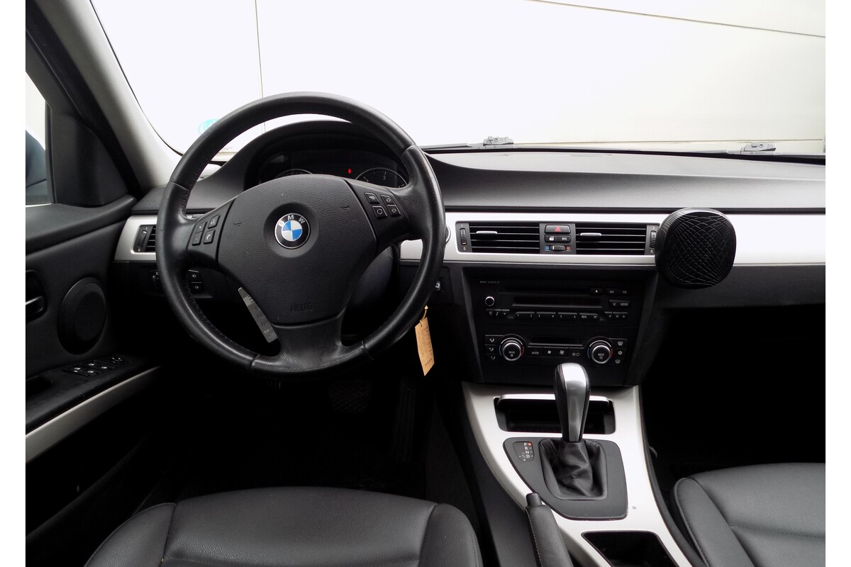 BMW 3 Serisi 2009