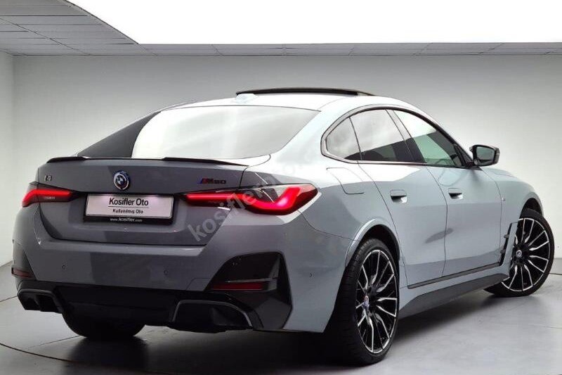 BMW i Serisi 2022