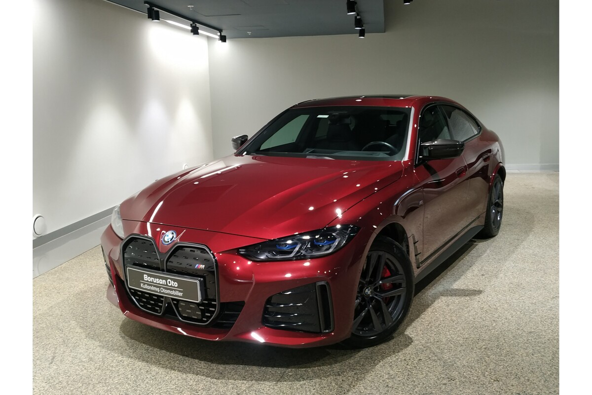BMW i Serisi 2023