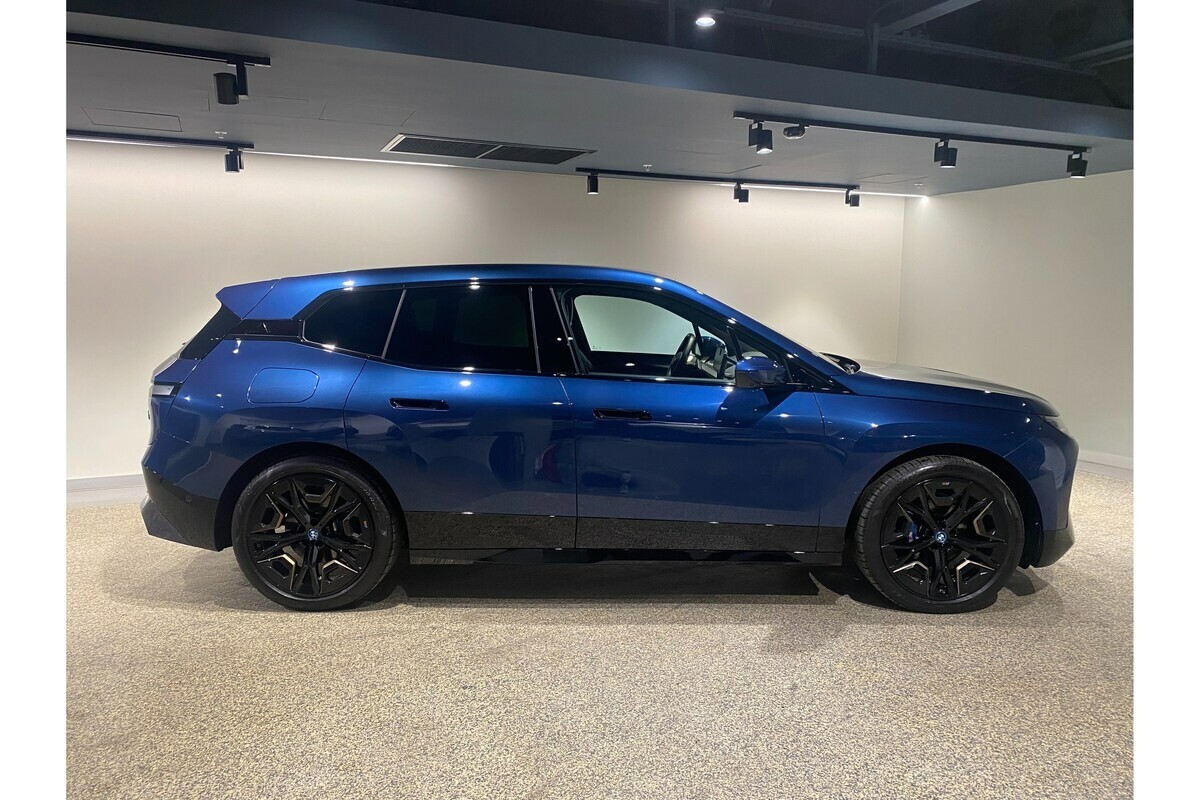 BMW iX 2022