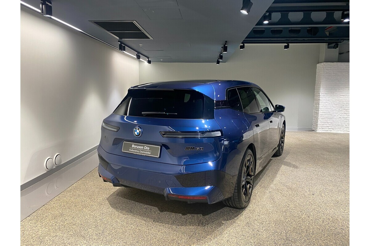 BMW iX 2022