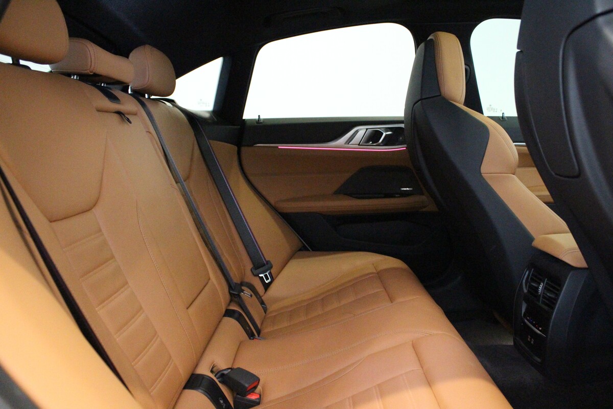 BMW i Serisi 2023