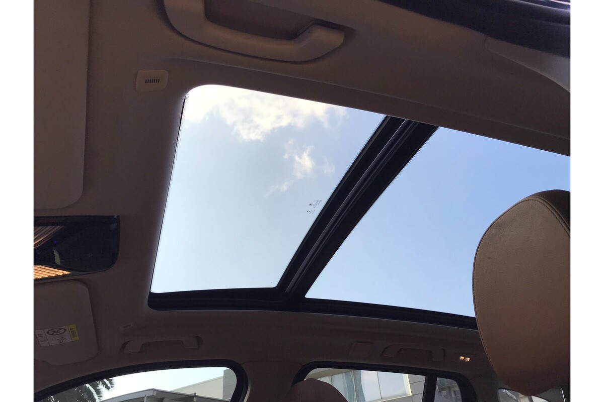 BMW iX3 2021