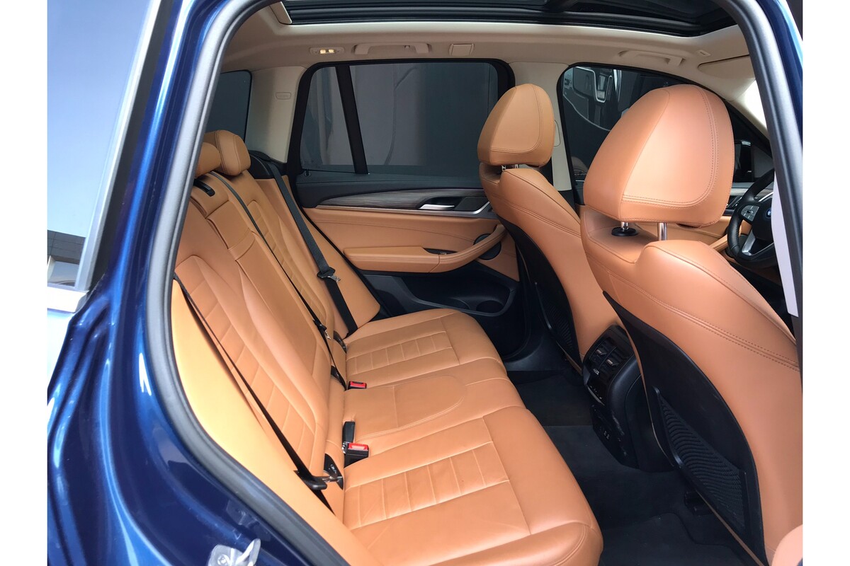 BMW iX3 2021