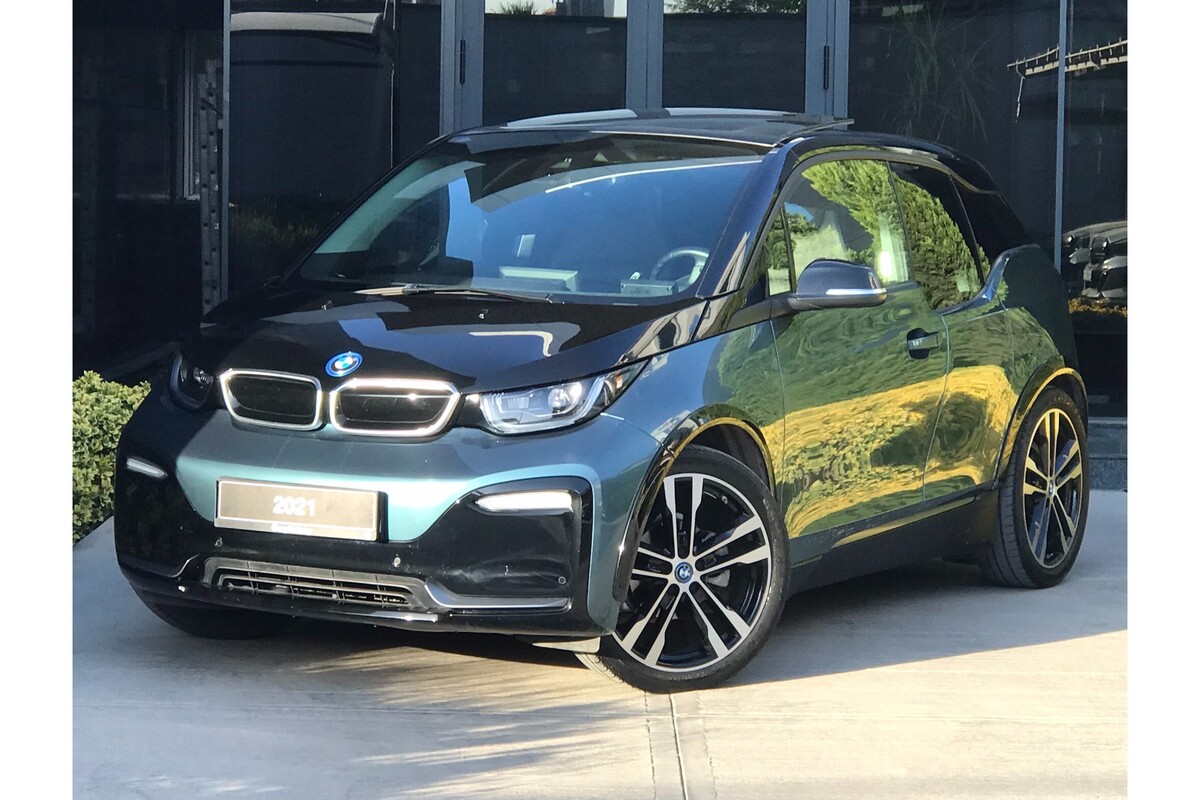 BMW i Serisi 2021