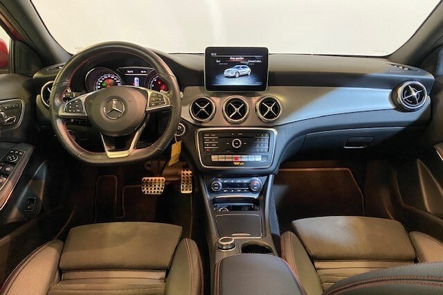 Mercedes - Benz GLA 2019