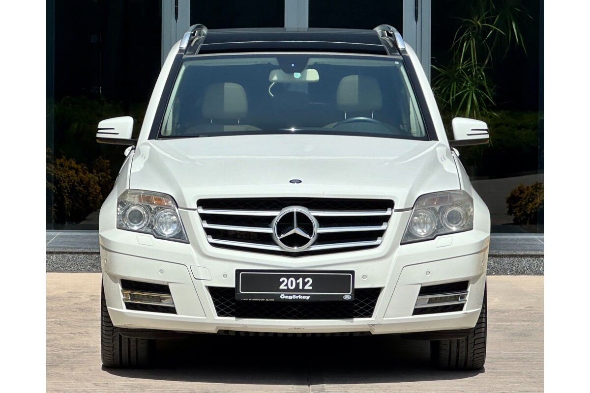 Mercedes - Benz GLK 2012