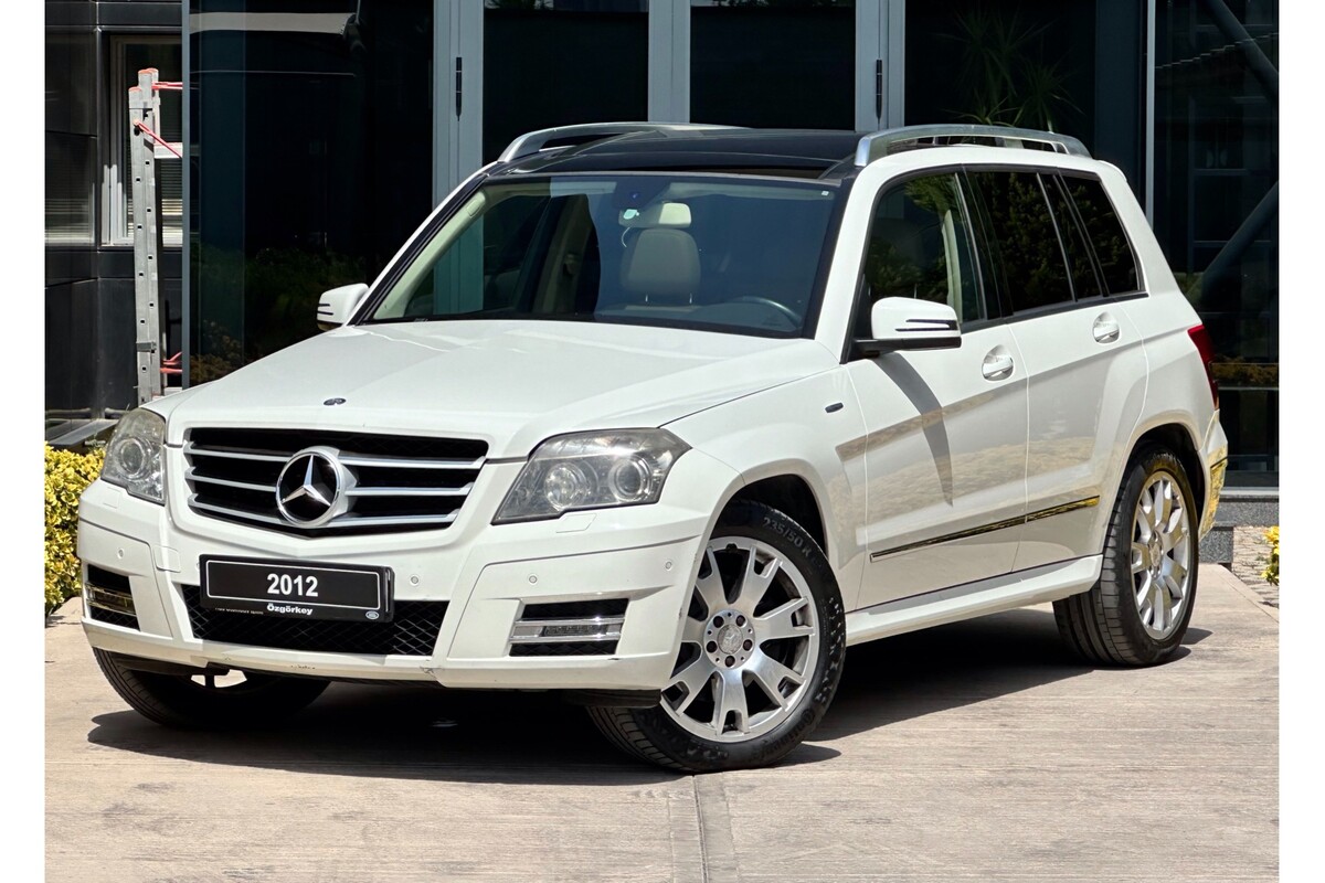 Mercedes - Benz GLK 2012