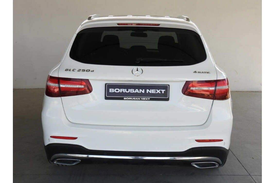 Mercedes - Benz GLC 2015